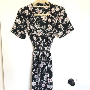 Volcom Women’s long flower print dress.